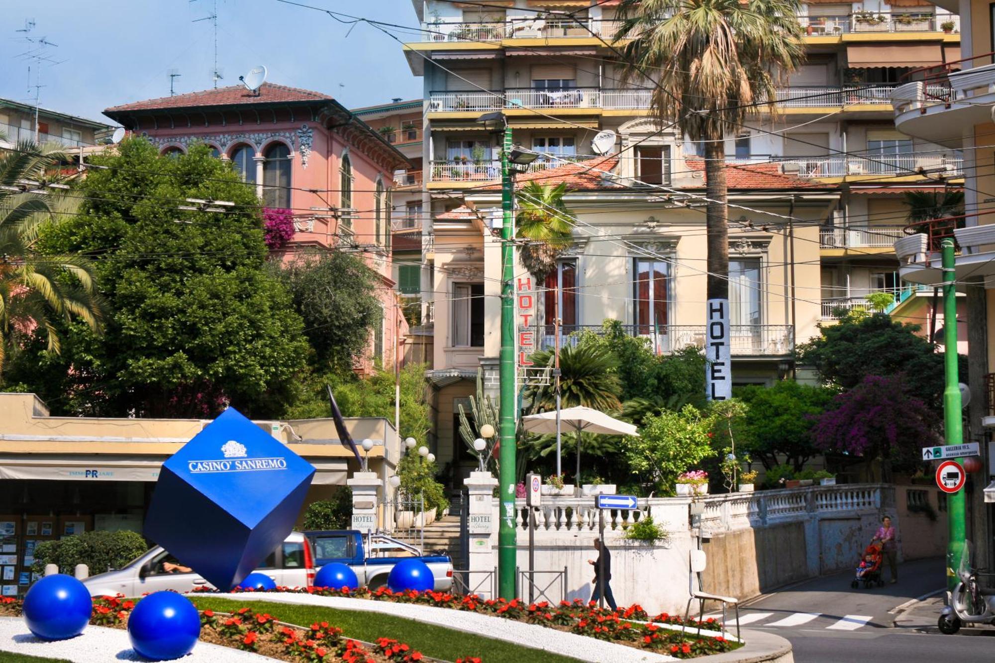 Hotel Liberty Sanremo Exterior photo
